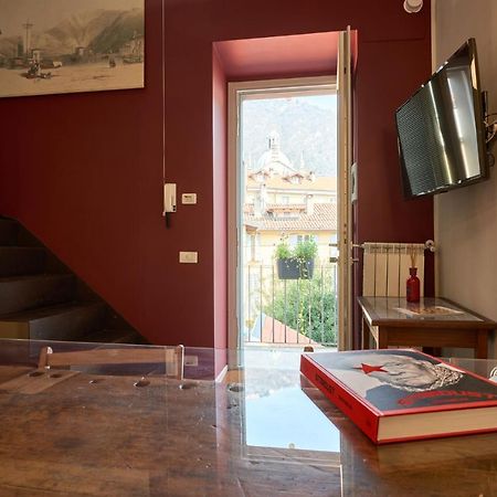 22 Lake Sweet Home Como Luaran gambar